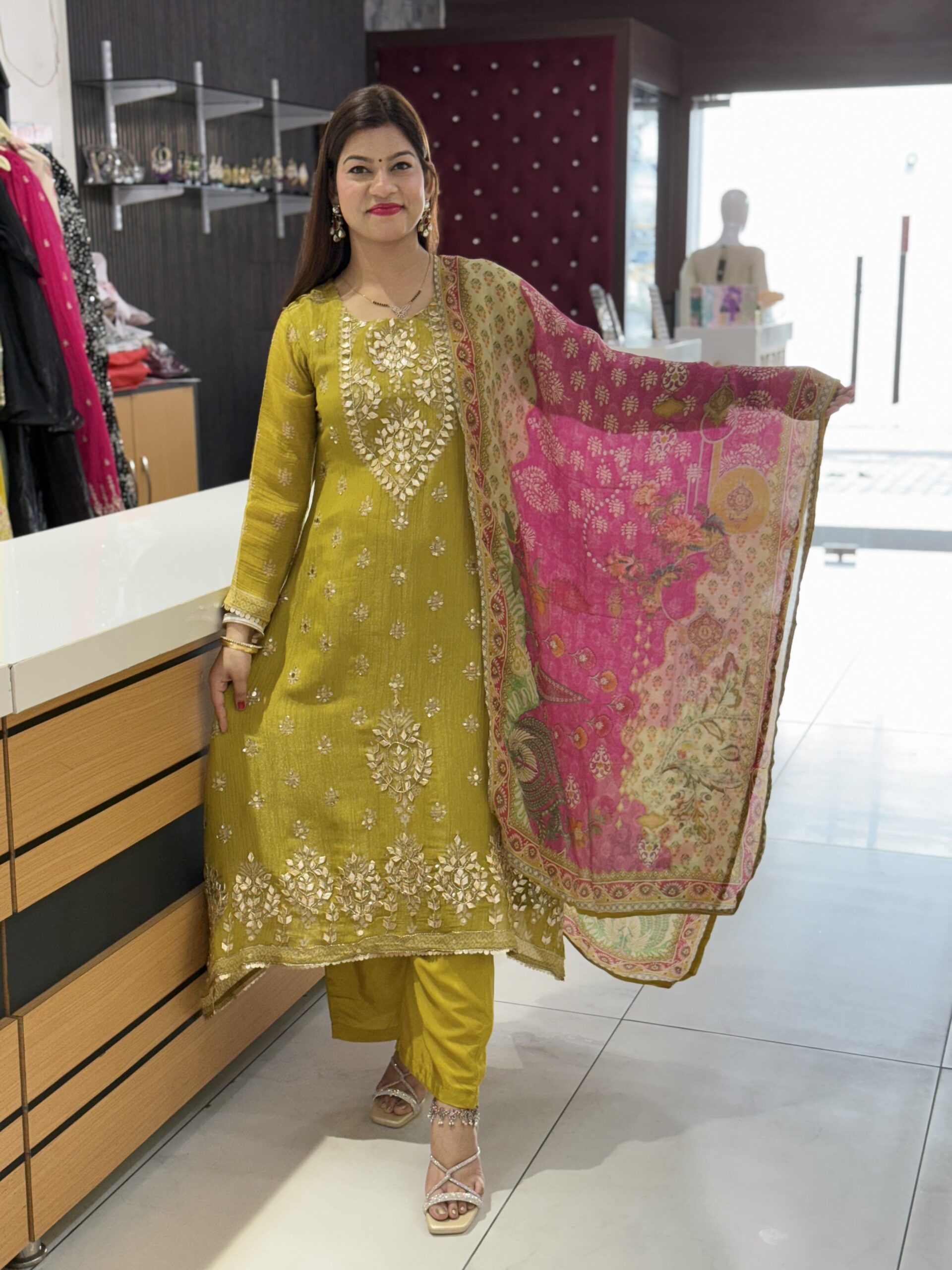 Suit With Dupatta 5 - Image 3