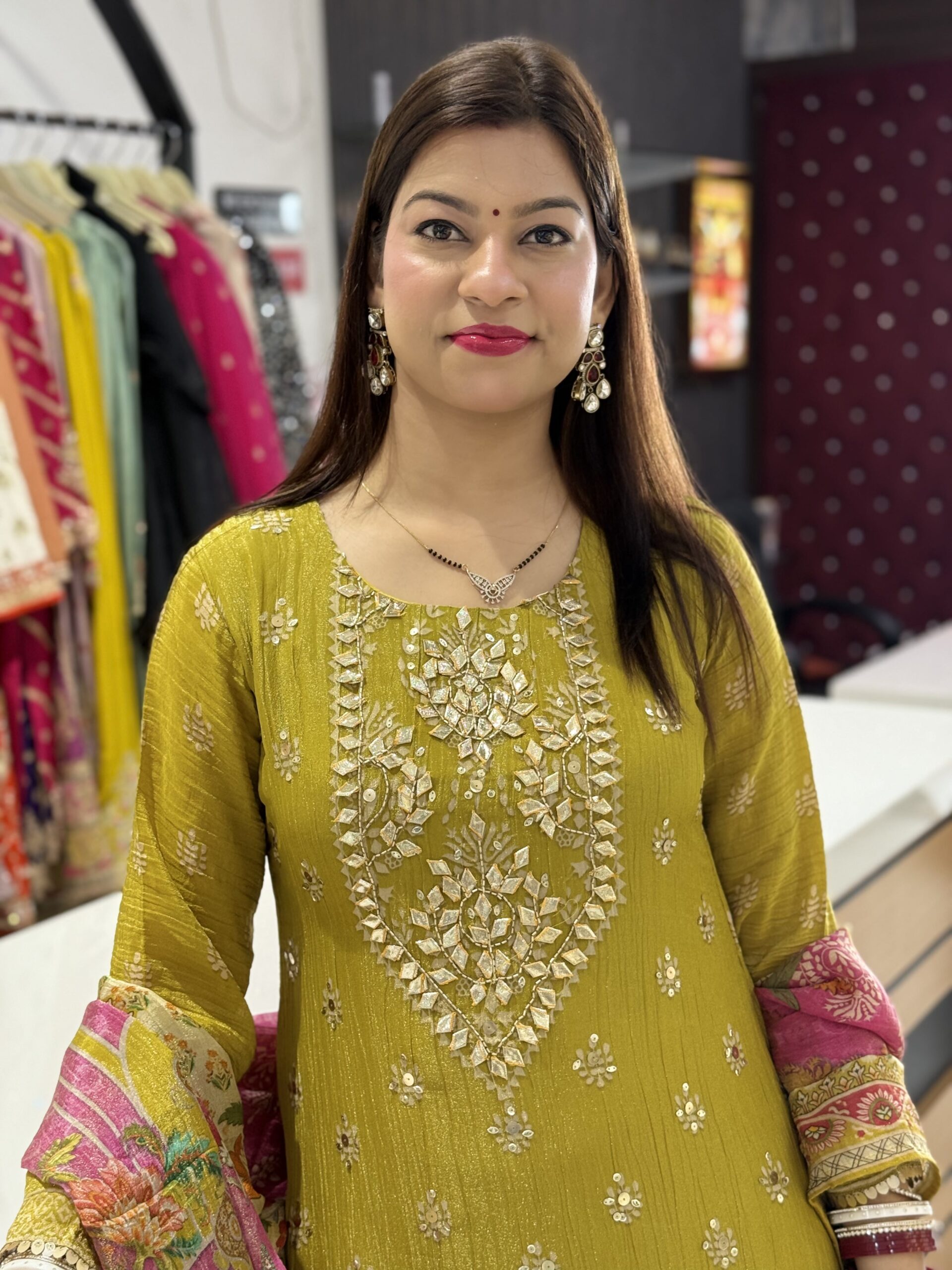 Suit With Dupatta 5 - Image 4