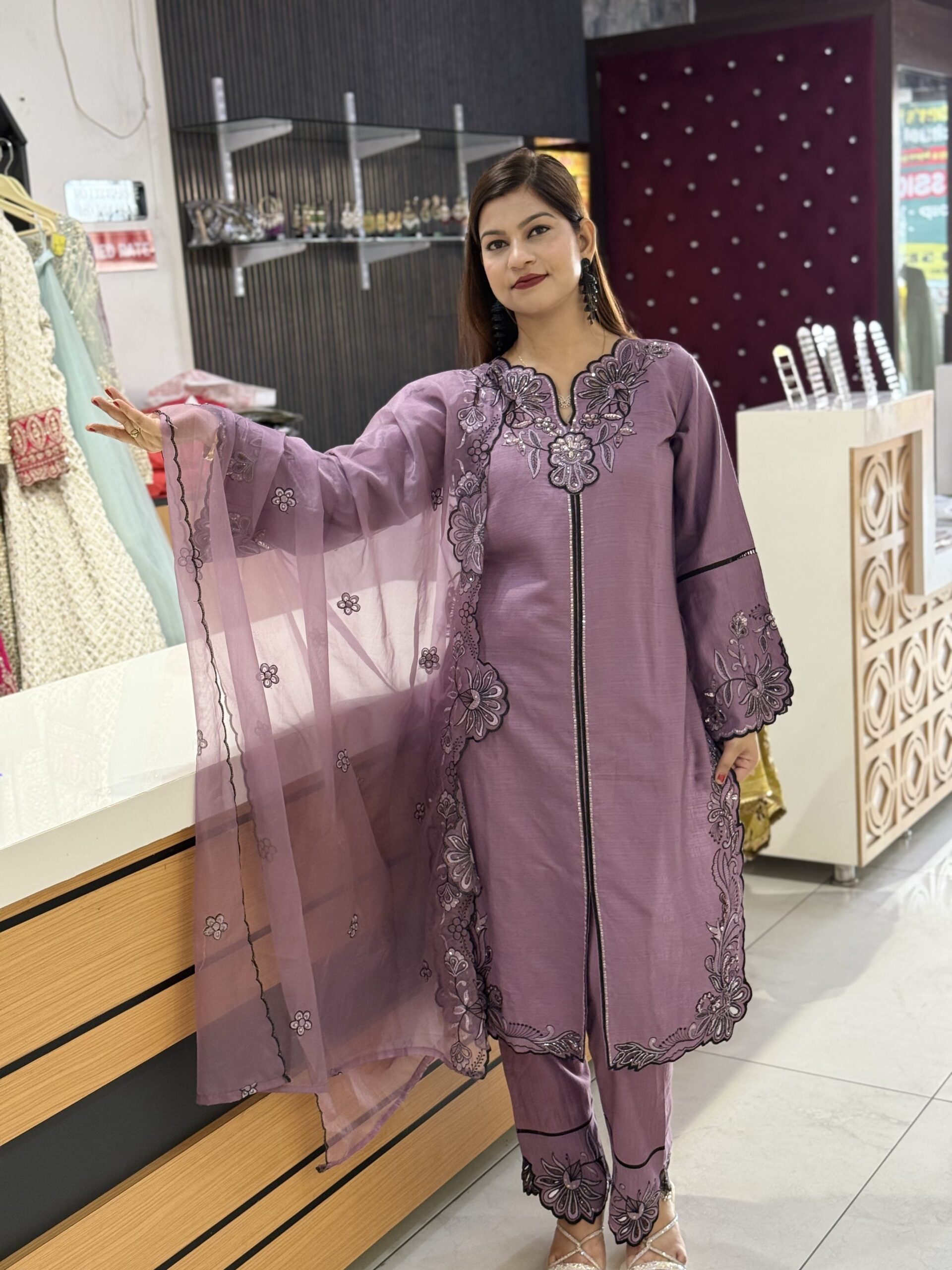 Suit With Dupatta 6 - Image 4